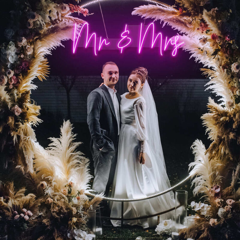 Neon Sign - Mr - Mrs Wedding Neon Light - pink